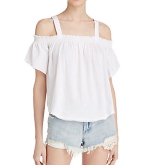 Free People Tops - • Free People •